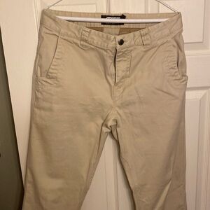 Mountain Khakis Modern Fit size 34 x 34